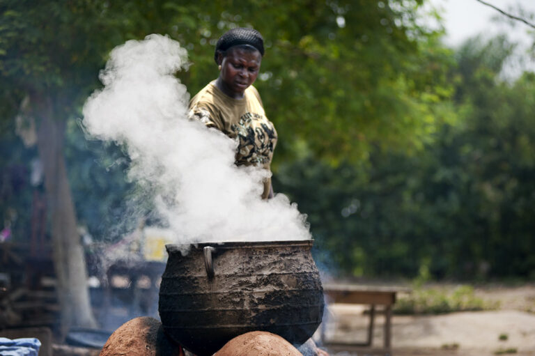 clean-cooking-africa UGANDA